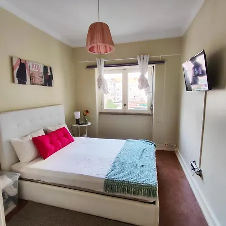 Quarto em Acomodações Particulares Evd-rentals Olival Bastos